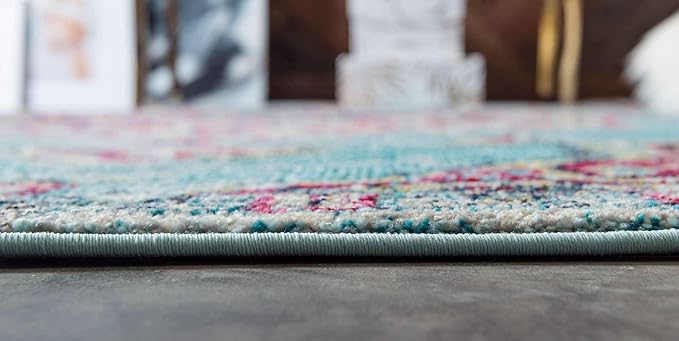 Unique Loom Medici Collection Floral Medallion Traditional Vintage Light Blue Area Rug (7' 0 x 10' 0)