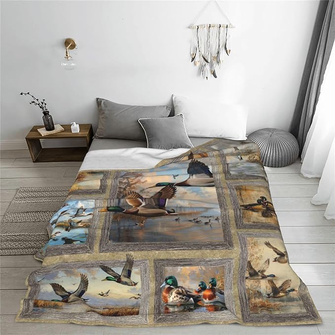 Duck Blanket Hunting Throw Blanket Cozy Fleece Flannel Bedding Duck Stuff Gifts for Women Men Boys Girls Lover Adults Lovers Plush for Couch Sofa Bed Decor 50"X40"