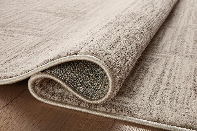 Loloi Darby Collection DAR-05 Beige/Grey 5'-3" x 7'-6" Area Rug