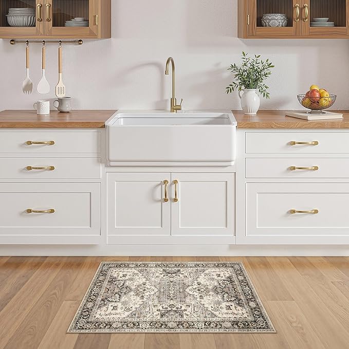 2x3 Washable Entryway Rug: Non-Slip Soft Small Indoor Area Rug for Bedroom Kitchen, Low Pile Stain-Resistant Durable Vintage Floral Carpet for Porch Laundry Kids Room Home Decor (Brown)