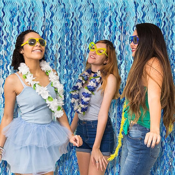 Tinsel Foil Fringe Curtains Wavy Backdrop for Parties Sparkle Metallic Wavy Foil Fringe Backdrop Curtain for Party Decorations Photo Booth Props for Birthday Graduation Wedding