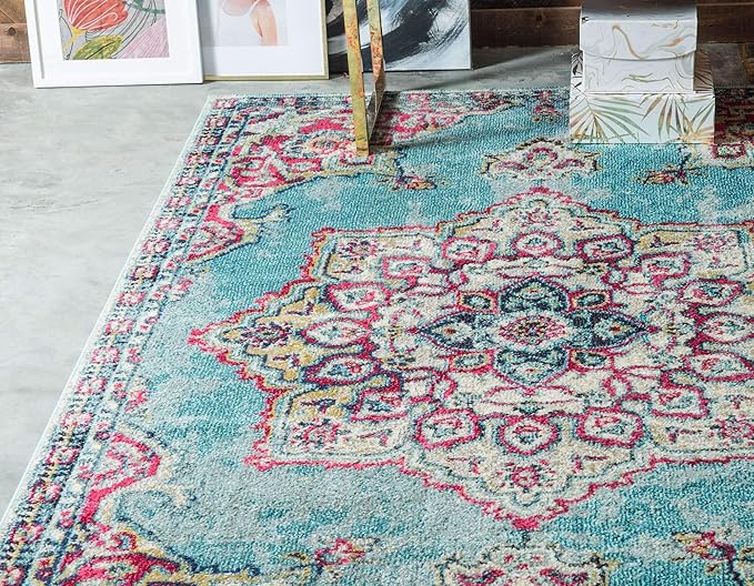 Unique Loom Medici Collection Floral Medallion Traditional Vintage Light Blue Area Rug (7' 0 x 10' 0)