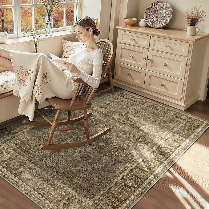 HelloTree Vintage Area Rug 4x6 Brown Entryway Office Washable Carpet Non Slip Backing Printed Distressed Rugs for Bedroom Vintage Boho Tribal Area Rugs for Bathroom Bedroom Dining Living Room-Brown