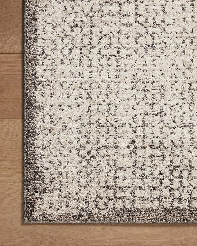 Loloi Darby Collection DAR-04 Ivory/Stone 2'-7" x 12'-0" Runner Rug